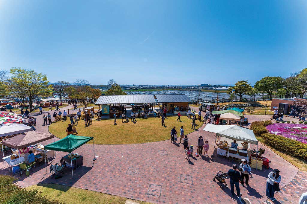 あかつかテラス