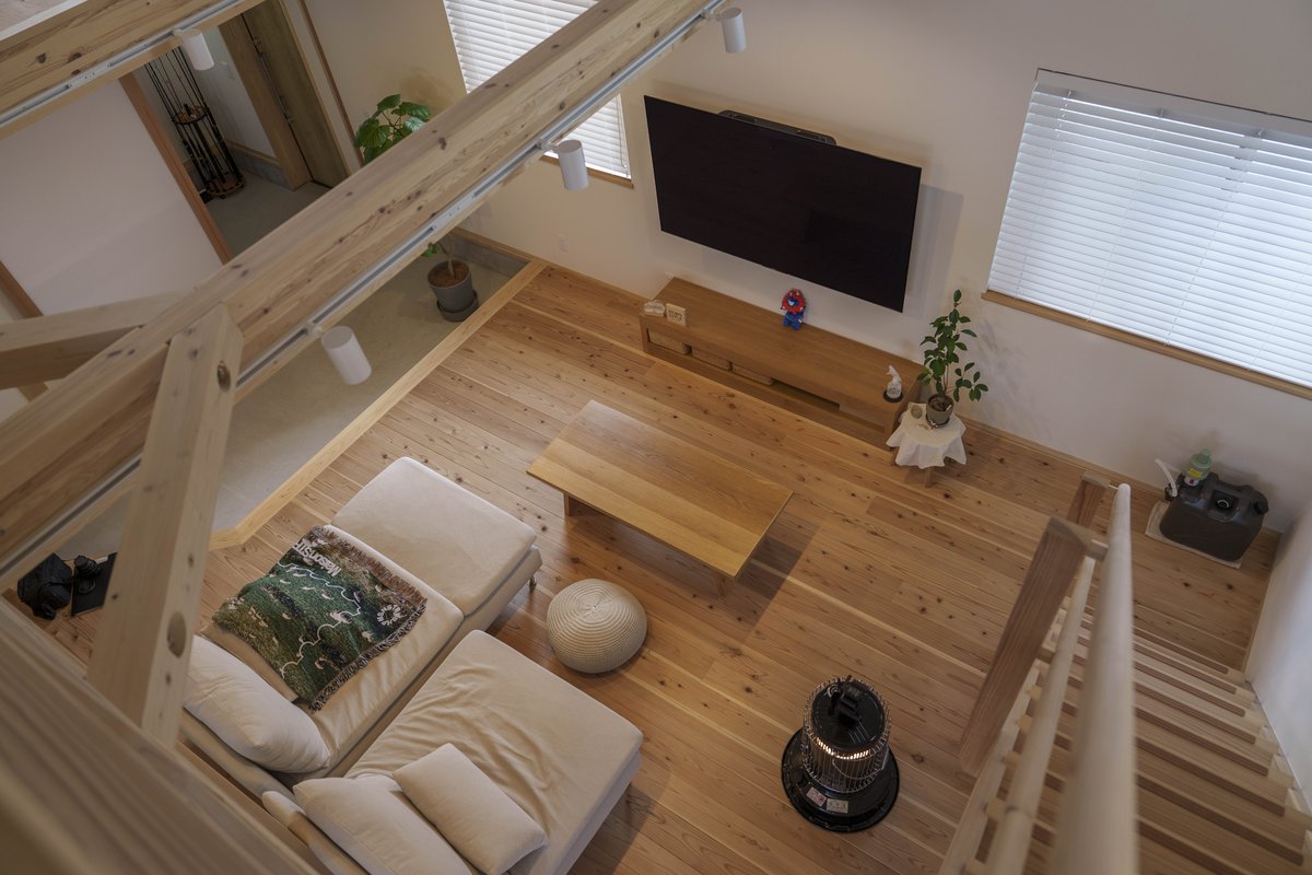 暮らしの見学会「物はあるのになぜかスッキリ。 ミニマリストが建てた “平屋+α” の住まい」