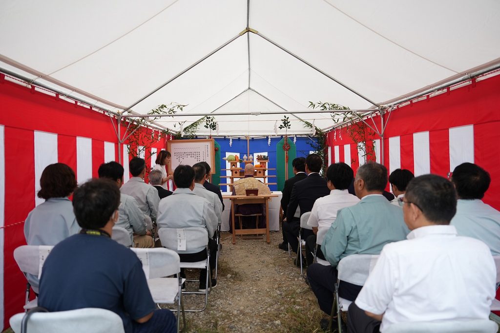 豊川市の分譲地 こくらすはぎのもり 起工式の会場の様子